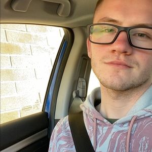 Meet your Posher, Christopher